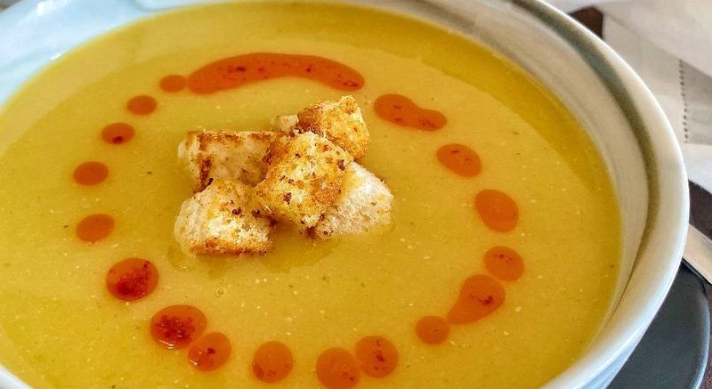 Lokantacılar bile sırrını bilmiyor! Mercimek çorbasına lezzet katan tüyo… 1